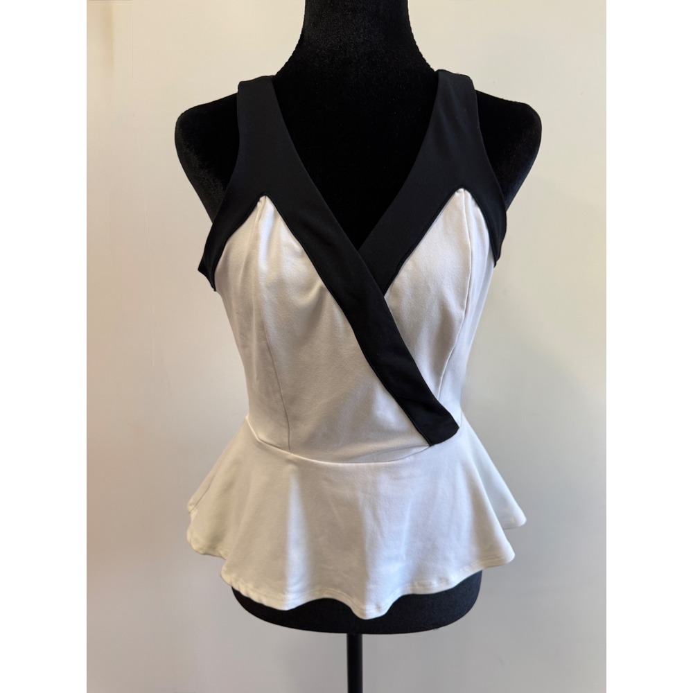 Bebe Womens Black White Colorblock Surplice V-Neck Peplum Top Size Medium